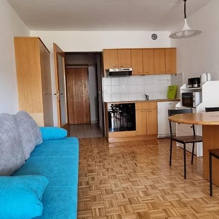 Apartma Luka With Private Parking Ізола Екстер'єр фото