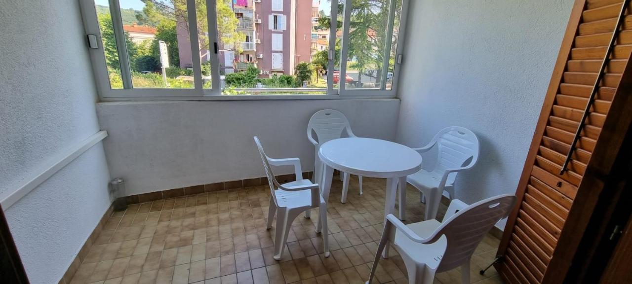 Apartma Luka With Private Parking Ізола Екстер'єр фото
